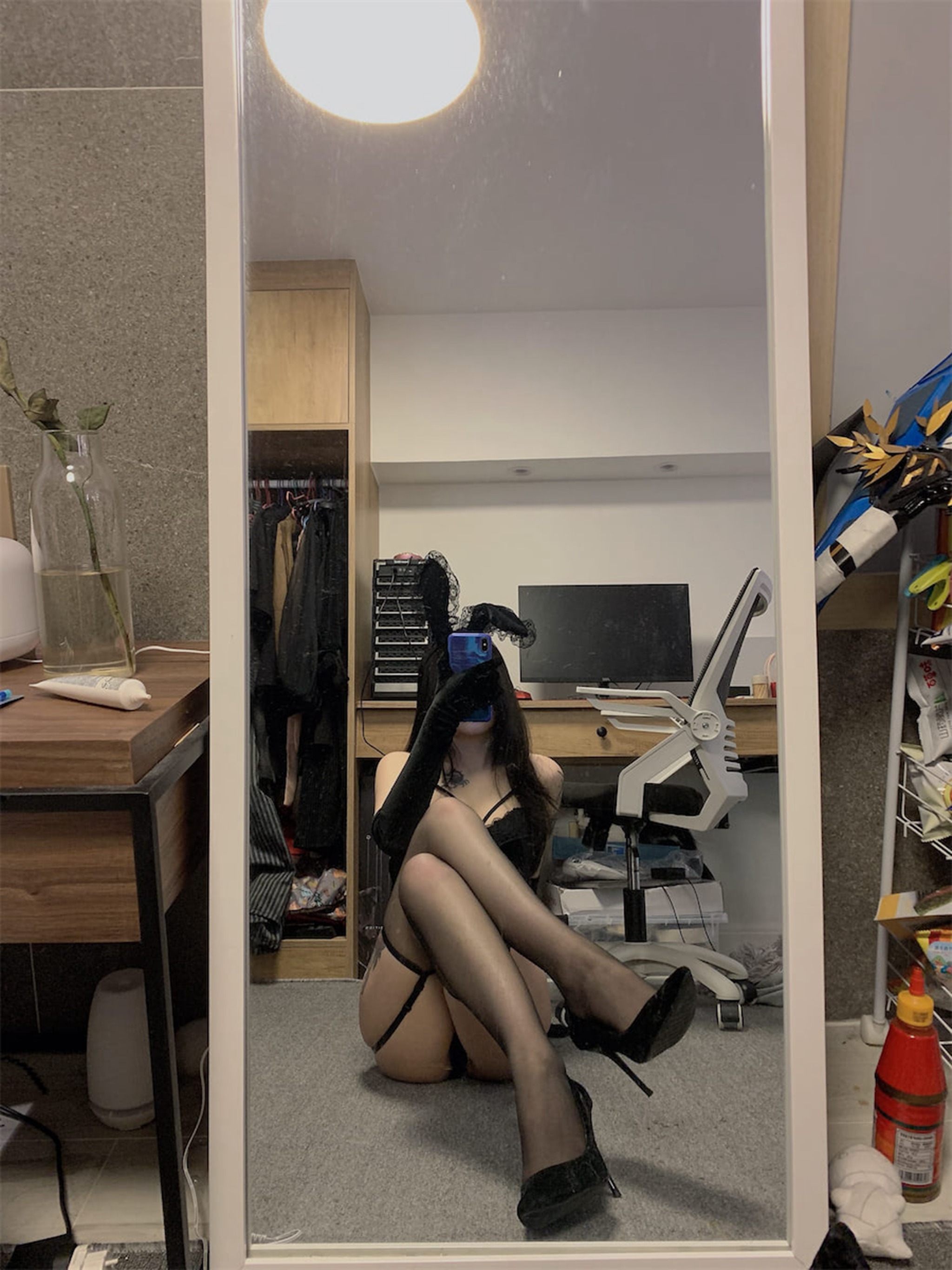 Vams子 - NO.002 兔女郎自拍 [48P]-XikXak